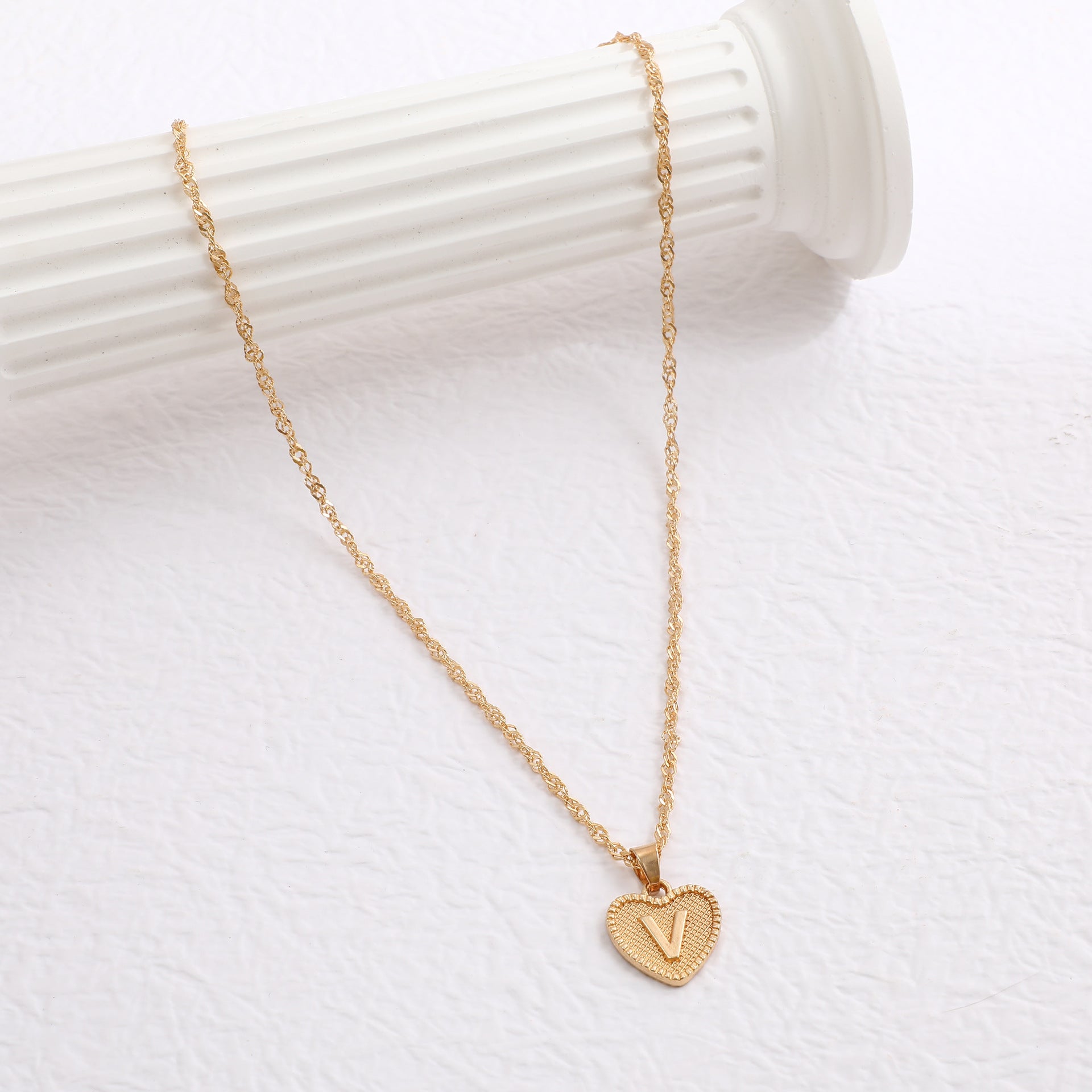 Simple Women's Heart Letter Necklace Love Pendant Clavicle Chain