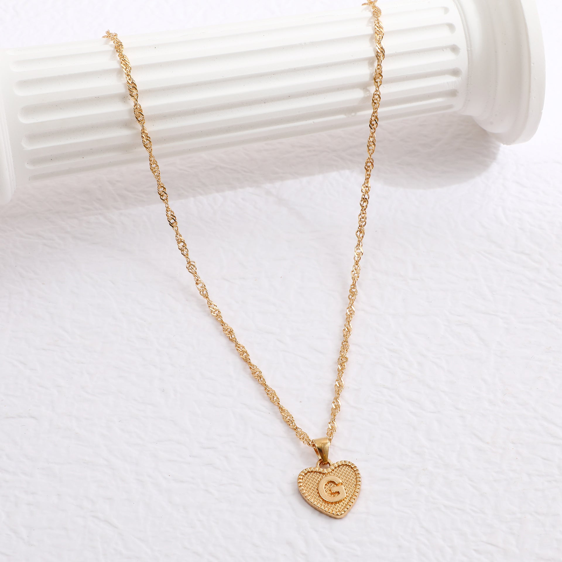 Simple Women's Heart Letter Necklace Love Pendant Clavicle Chain